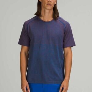 Lululemon Metal Vent Tech Short Sleeve Shirt 2.0 in Aztec Brick / Symphony Blue